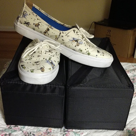 Vans Shoes - Vans Off the Wall Shoes